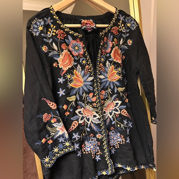 Johnny Was embroidered top - Picture 2 of 11